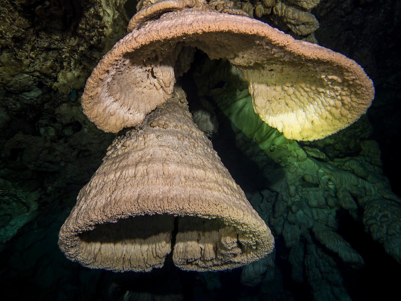 Cenote El Eden