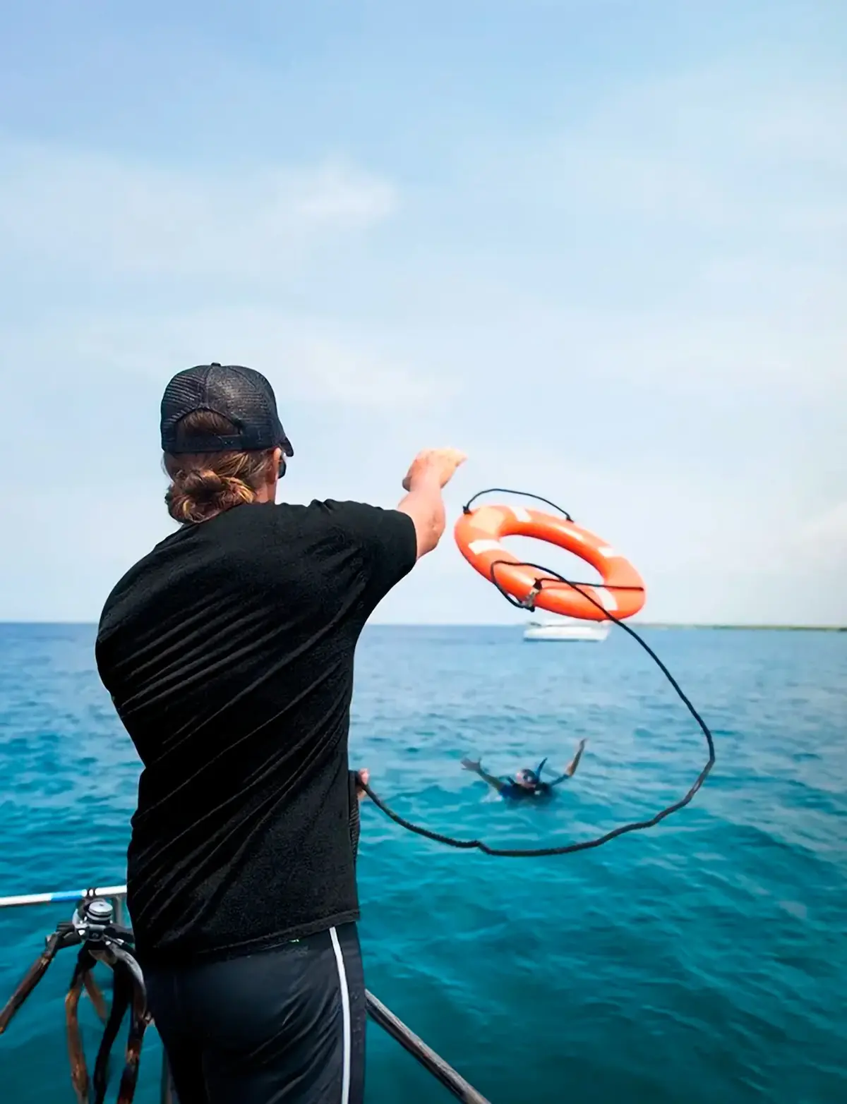 Cours PADI ou SDI Rescue Diver : exercice de sauvetage à Playa del Carmen