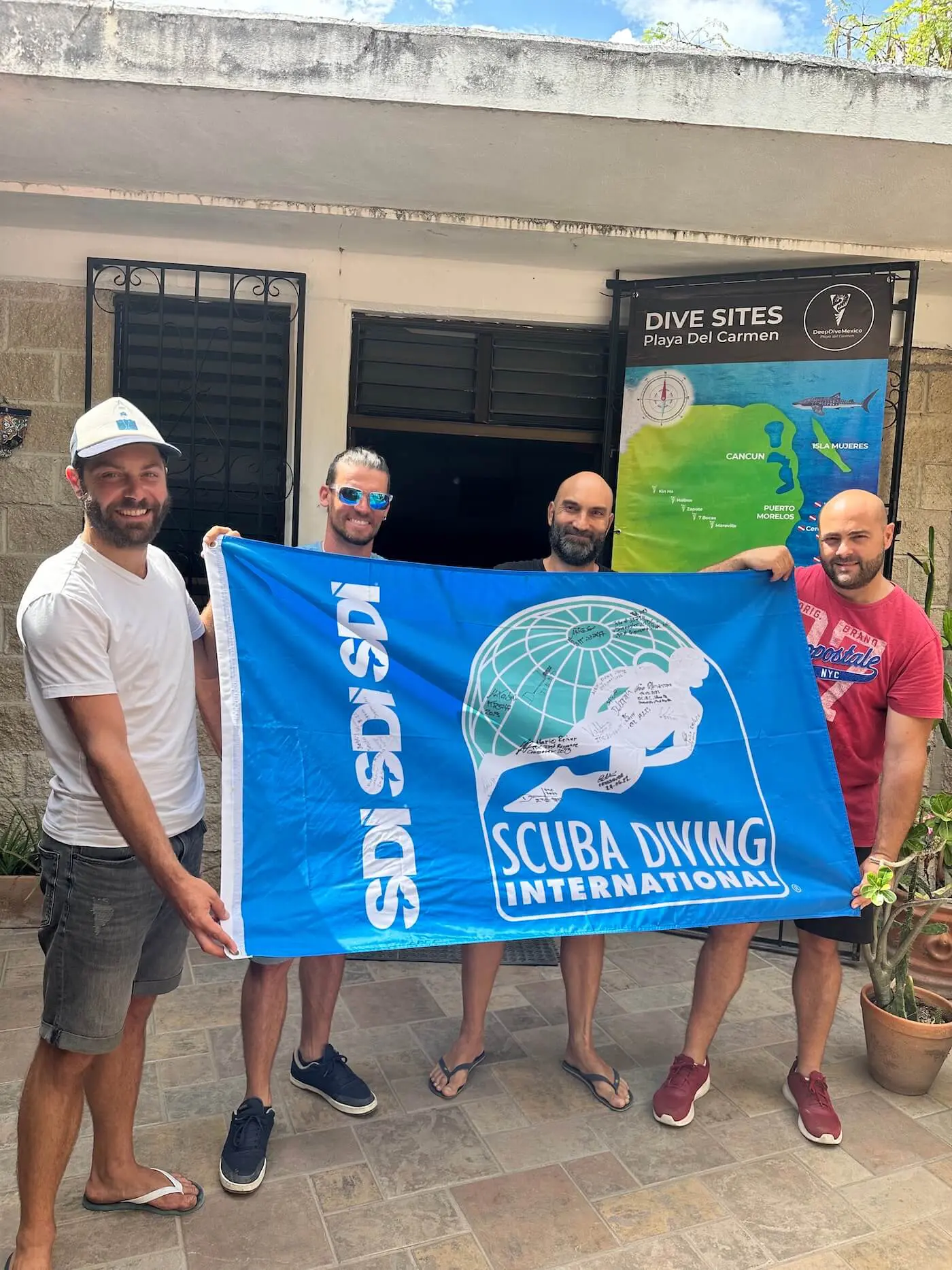 Instructeur Nitrox SDI gratuit avec le SDI IDC à Playa del Carmen